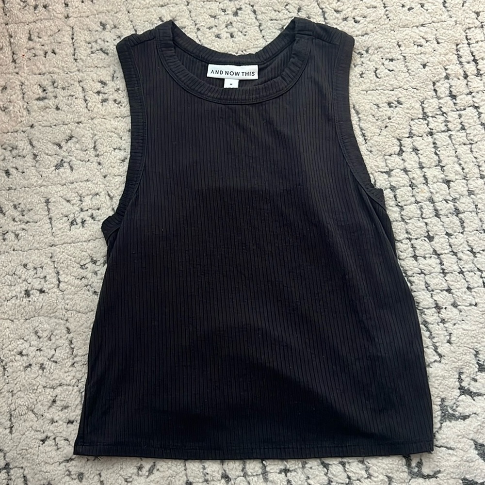 And now this plain black tank top